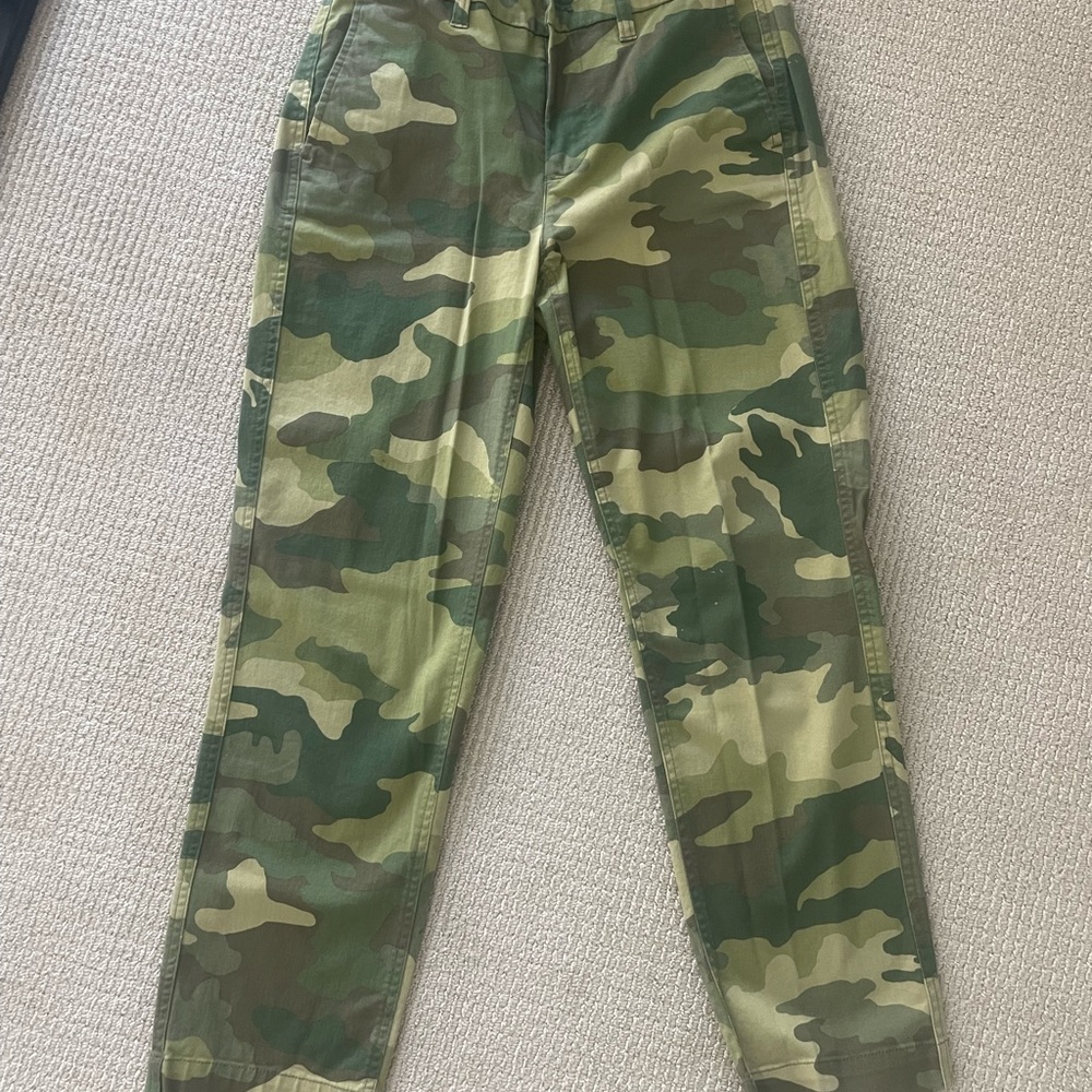 J crew factory camo cropped chinos